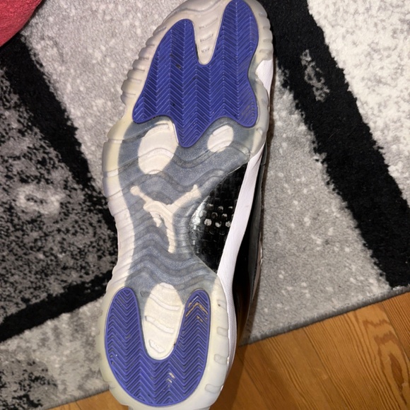 Jordan 11 Concord main image 4